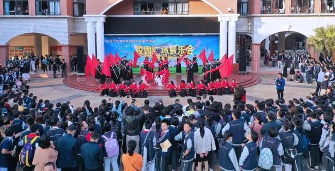 侣湾一号网站-售楼中心-欢迎您龙8体育2024情侣湾一号-情(图14)