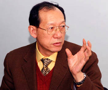 明：中国第一个体育直播谈话节目的诞生央视杨君访谈央视体育中心副主任程志(图32)